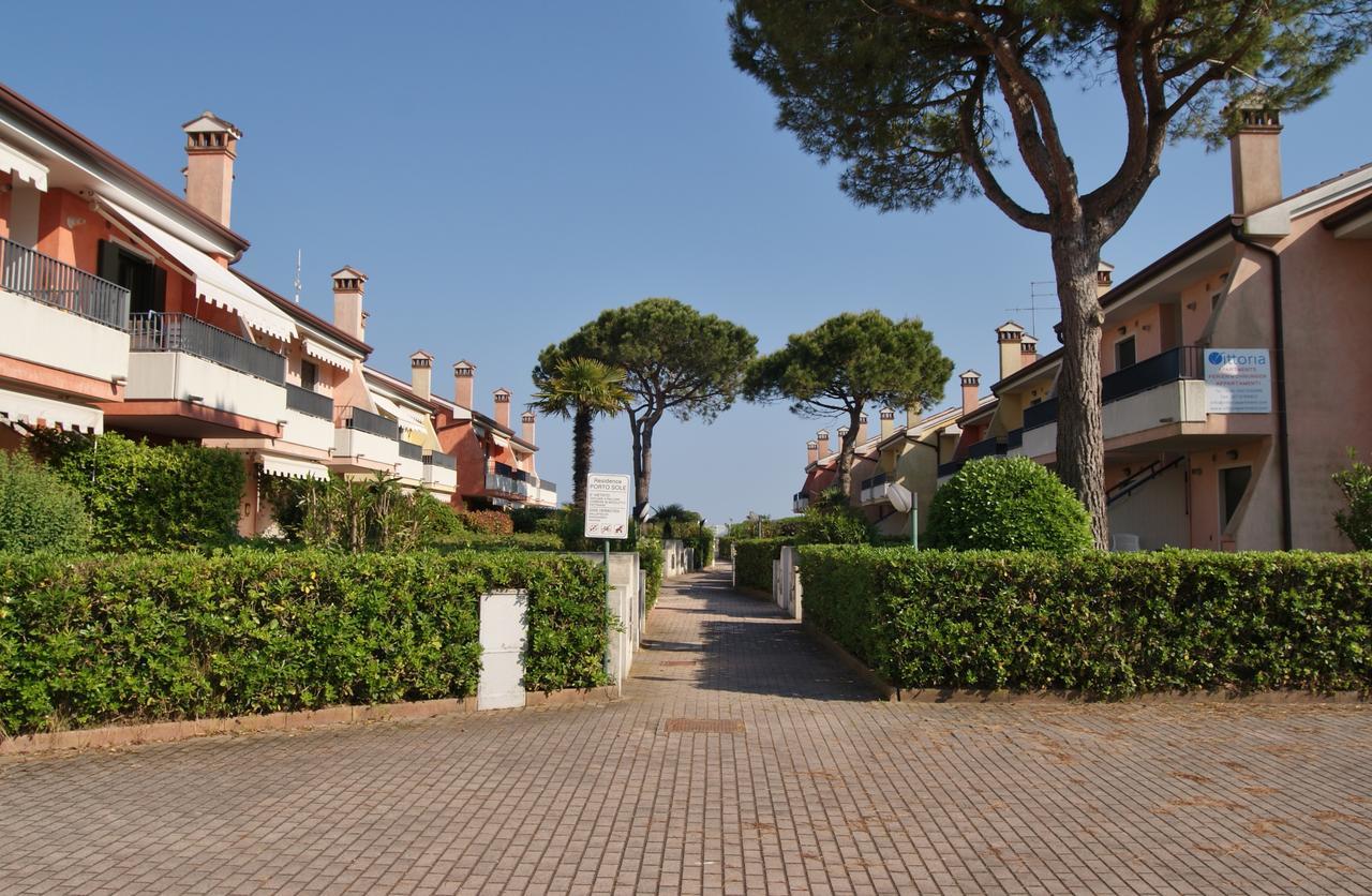 Appartamenti In Residence Portosole E Residence Tamerici Con Piscina-Cavallino Treporti Luaran gambar